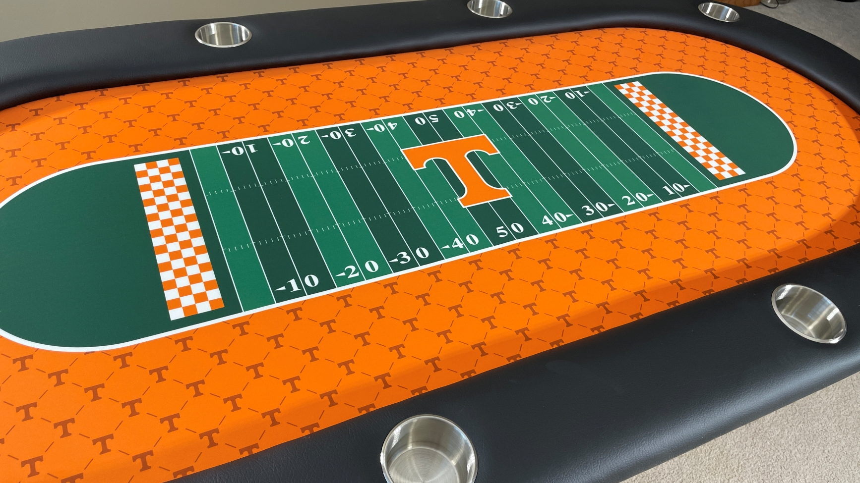 20230204_220510927_iOS custom poker table cloth with Tennessee Volunteer football field on the playing surface