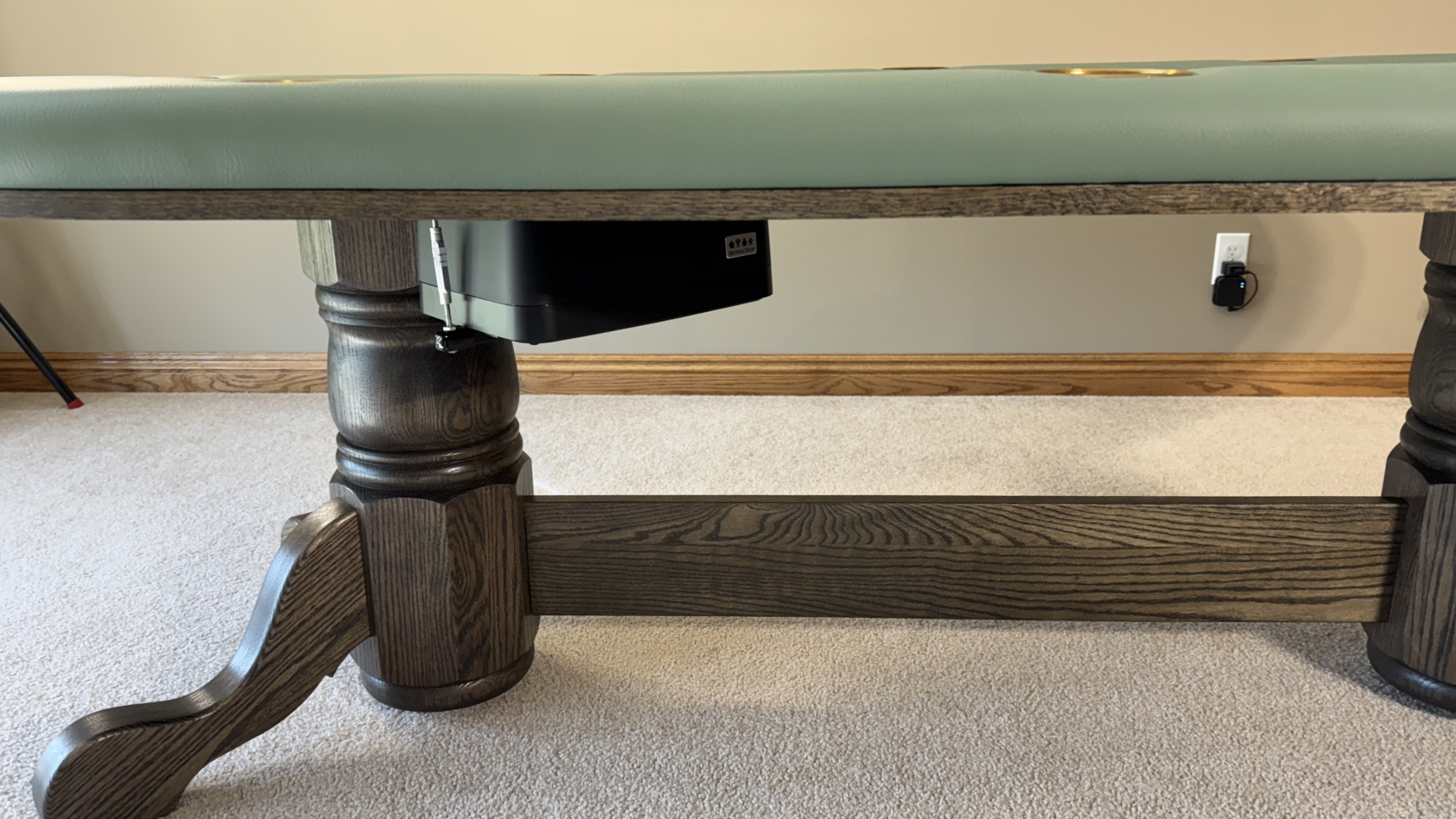 Oak Stained Edge Banding poker table with Oak edge banding