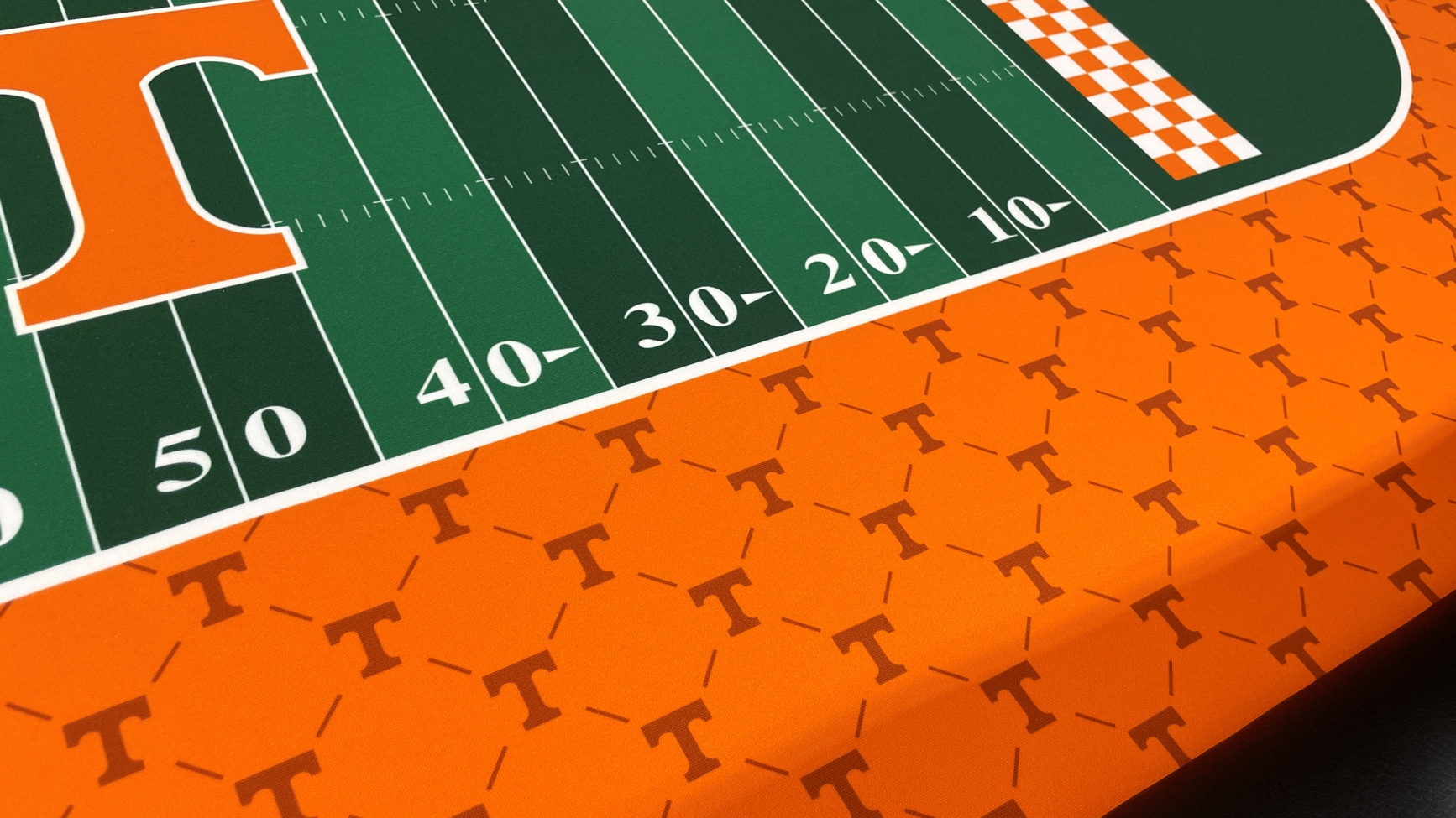 Tennessee Volunteers Footbal Field Poker Table Tennessee Volunteers football field printed on poker table cloth