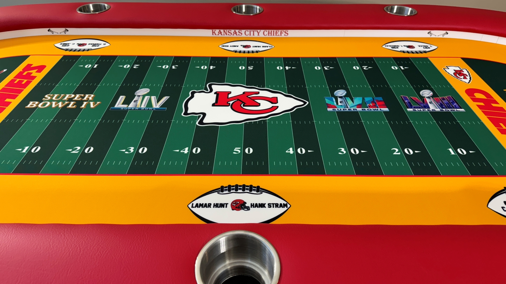 kansas City Chiefs poker cloth custom poker table with kansas city chiefs football field printed on the gaming cloth
